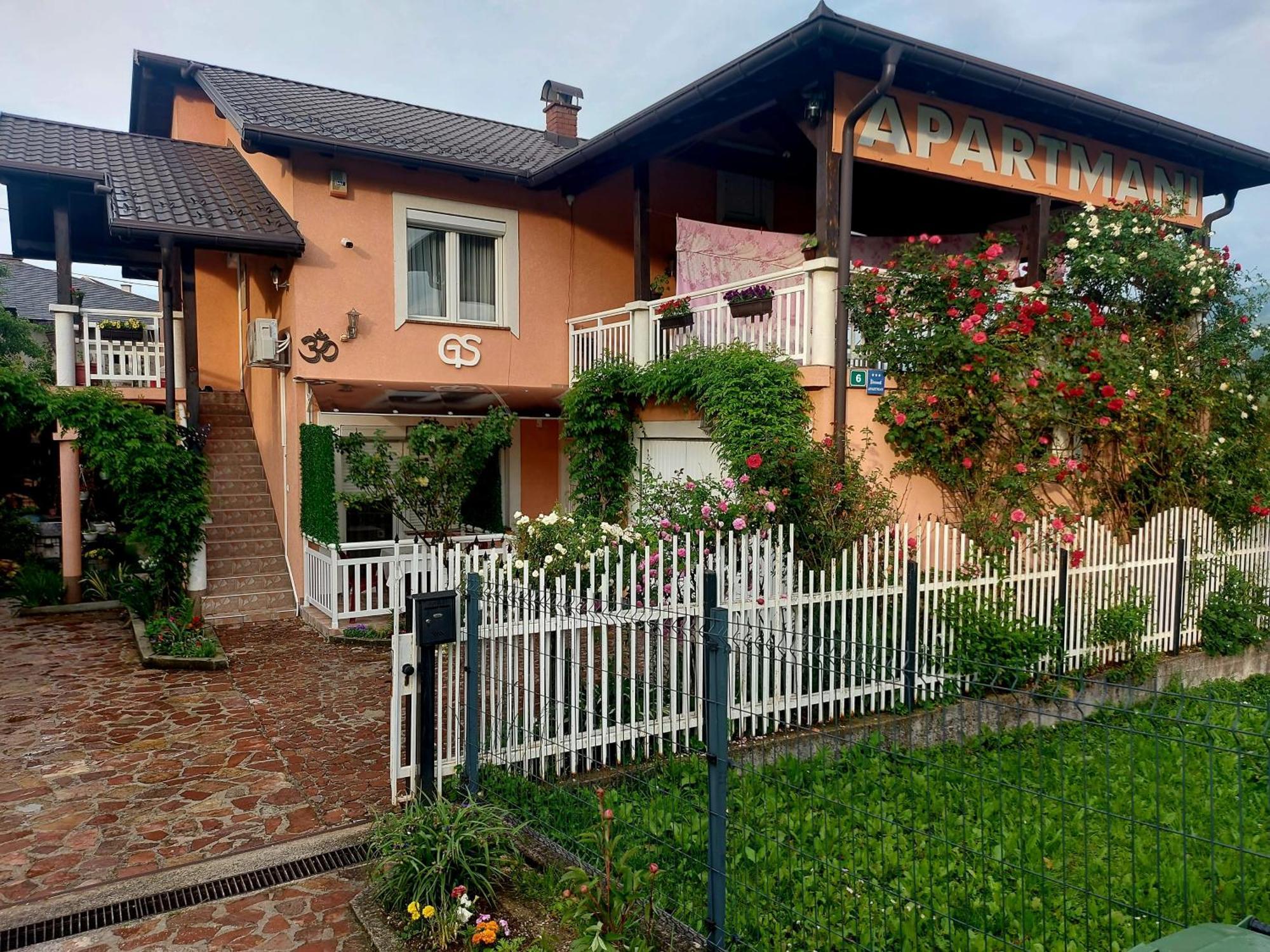 Apartman Gs ***** Zavidovici
